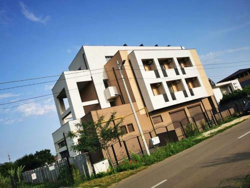 Hotel Damar Costine?ti