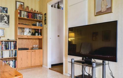 Stunning Home In Storebro W/ 3 Bedrooms