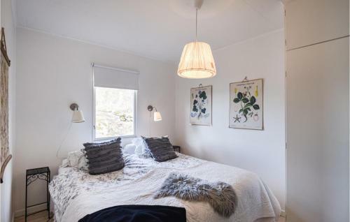 Amazing Home In Str�mstad With Wifi And 3 Bedrooms