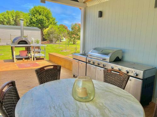 Hostal Galbraith Beach Studios