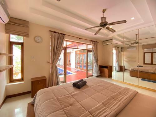 Hostal Pratamnak Pool Villa #248