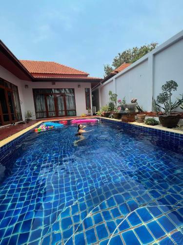 Hostal Pratamnak Pool Villa #248