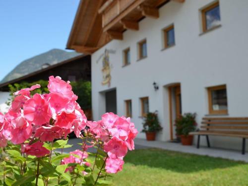 Stunning Apartment In Umhausen With Terrace