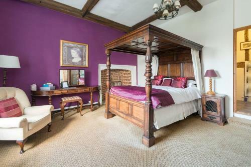 Beautifully Historic Manor House - The East Wing