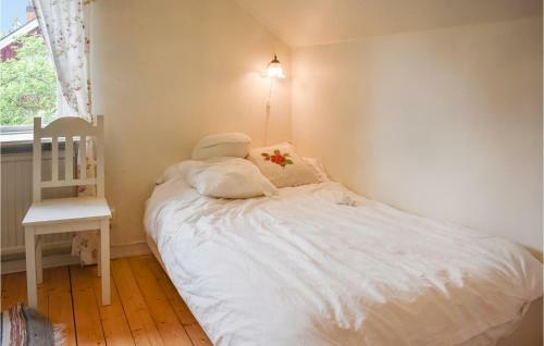 Nice Home In Vadstena With Wifi And 2 Bedrooms