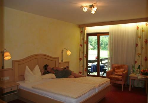 Hostal Hotel Gasthof Zur Wacht