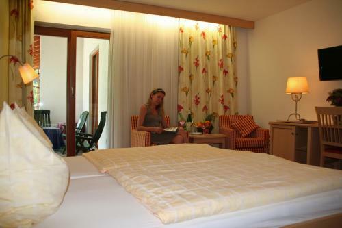 Hostal Hotel Gasthof Zur Wacht