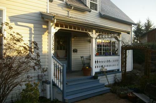 Holmesdale House Bed And Breakfast