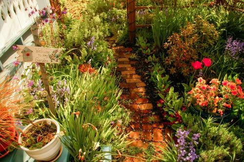 Holmesdale House Bed And Breakfast