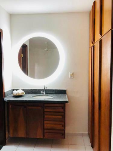 Residencial Com 3 Su�tes Na Praia de Taperapuan