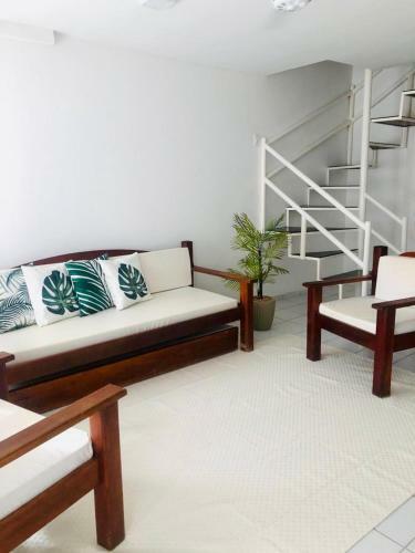Residencial Com 3 Su�tes Na Praia de Taperapuan