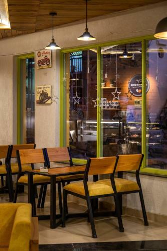 Hotel Peepal Tree