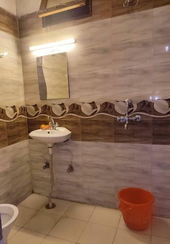 Hostal Ngs Homes