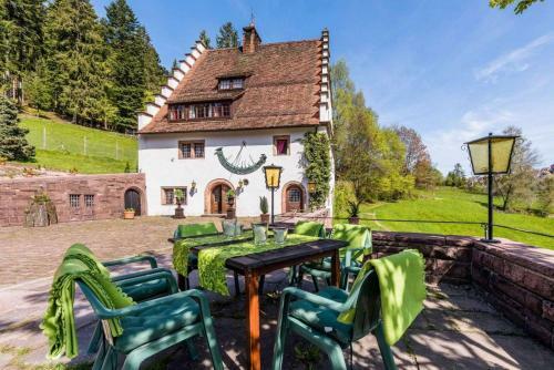 Herrenhaus Hofgut B�renschl�ssle 2