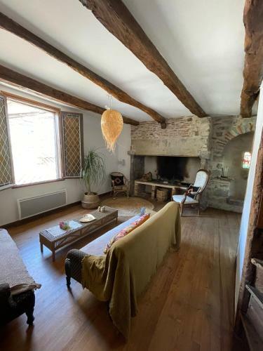 Appartement Dans Maison Du XVI Si�cle (La Maison de Joseph)