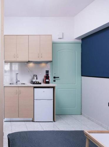 Alcyone Studios And Apartments No 4