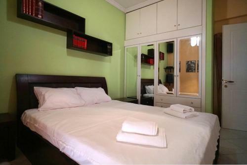 Myrto Apartment