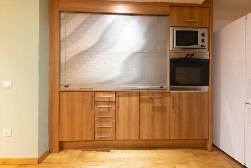Bravissimo Pou Rod�, Authentic 1-bedroom Apartment