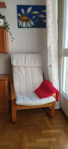 Apartamento de 2 Hab. Con Todo Lo Necesario.