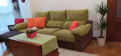 Apartamento de 2 Hab. Con Todo Lo Necesario.