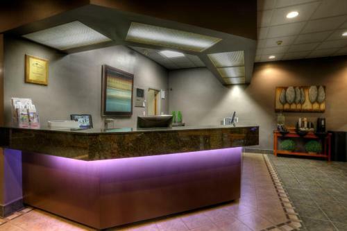 Posada Royal Hotel Lloydminster