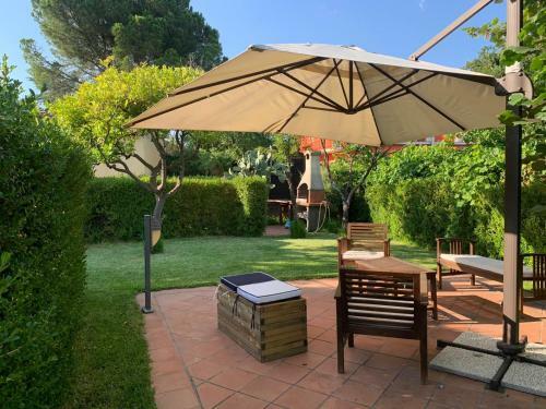Bed & Breakfast A Due Passi Da
