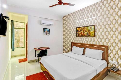 Hostal Hotel Bliss At Noida City Center