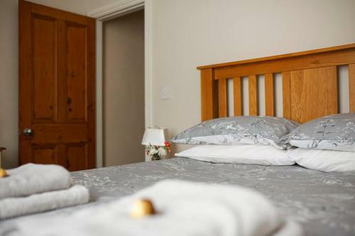 Calderdale Terraces, 3 Minute Walk To The Square