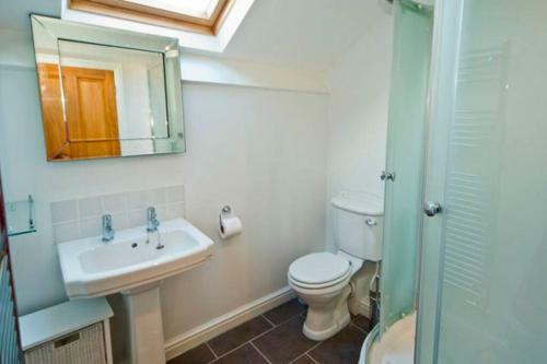 Calderdale Terraces, 3 Minute Walk To The Square
