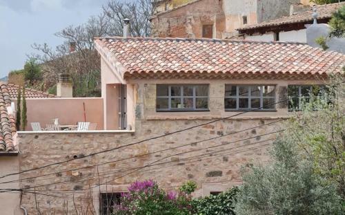 Casa de Campo Del S.xviii, Con Terraza Y Chimenea