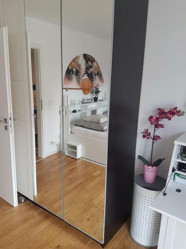 Zimmer Mit Eigenem Bad In M�rchenstadt!