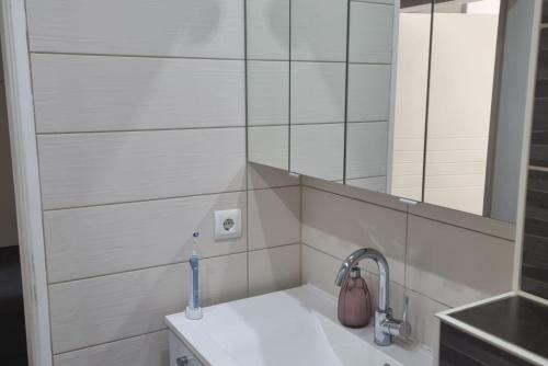 Id 7034 - Private Apartment