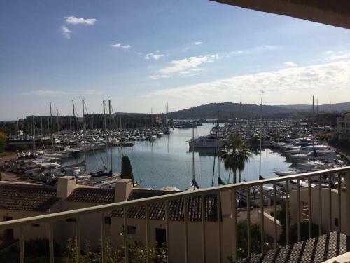 Apartamento Mon �crin Sur La Marina Du Golfe de St Tropez