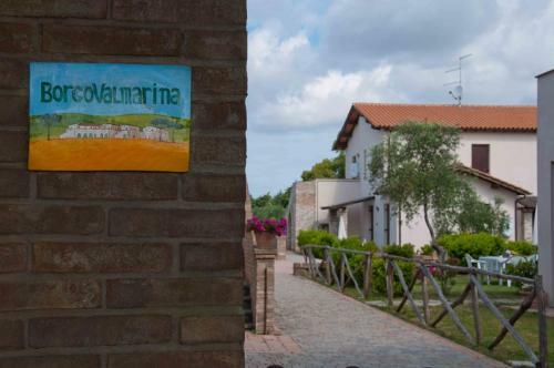 Apartamento Borgo Valmarina