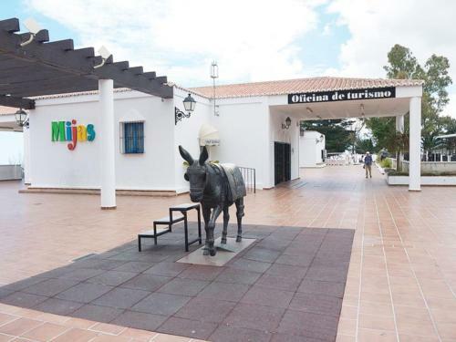 Apartamento Acogedor, Tranquilo, Luminoso, Jard�n Privado