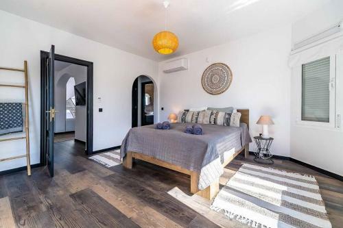 64-luxury Villa With Breathtaking Views In Mijas!