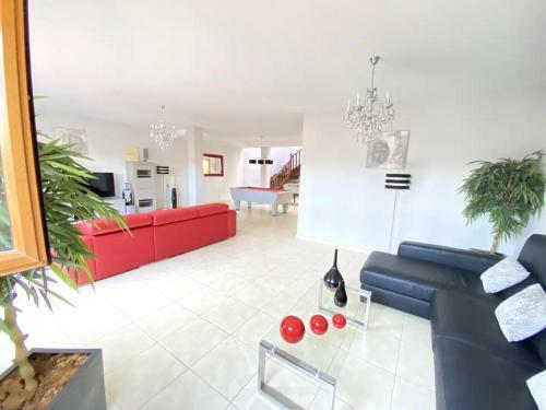Villa Sea Breeze Ocean View