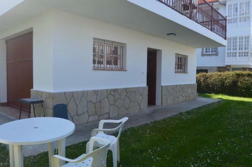 Fant�stica Villa En El Puerto de Pontedeume.
