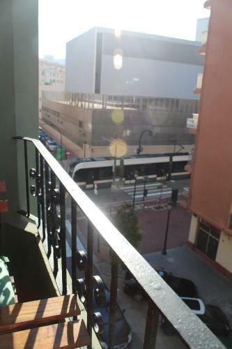 Luminoso Apartamento * La Marina de Valencia