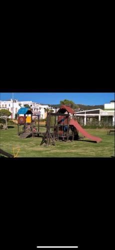 Apartamento �tico Duplex En Zahara de Los Atunes