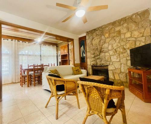 Casa,relax,barbacoa Con Parking Y Piscina Comunitaria