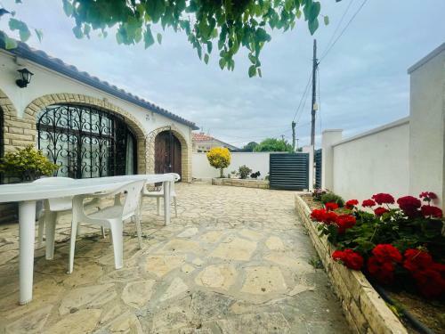 Casa,relax,barbacoa Con Parking Y Piscina Comunitaria