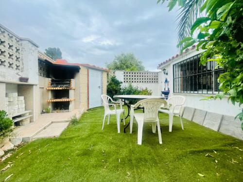 Casa,relax,barbacoa Con Parking Y Piscina Comunitaria