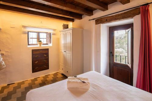 Casa Rural Can Rotes Con Jardin Y Barbacoa