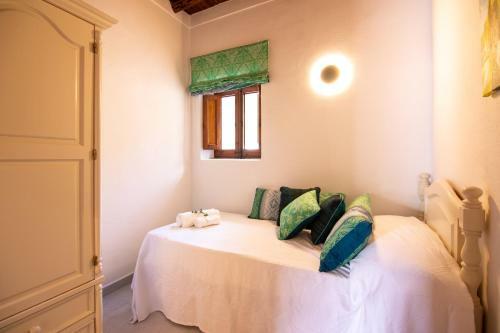 Casa Rural Can Rotes Con Jardin Y Barbacoa