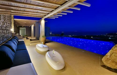 Villa Alabaster By Rocks Estates