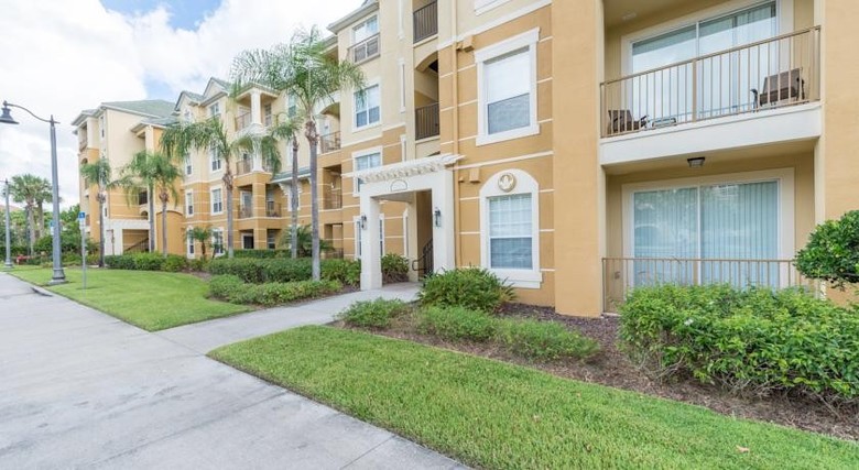 Villa Orlando Resort Rentals Near Universal