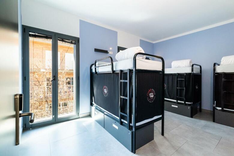 Hostel Carlota Braun