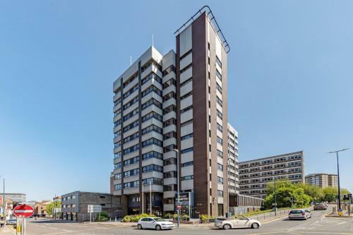Apartamento Modern Contractor Flat With Free Parking In A Great Location By Comfyworkers