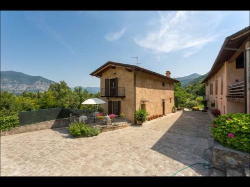 B&B Ronco Degli Ulivi